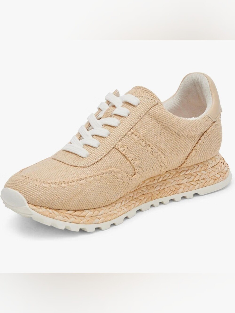 Dolce Vita Ayita is a warm-weather fashion sneaker Size 8.5
